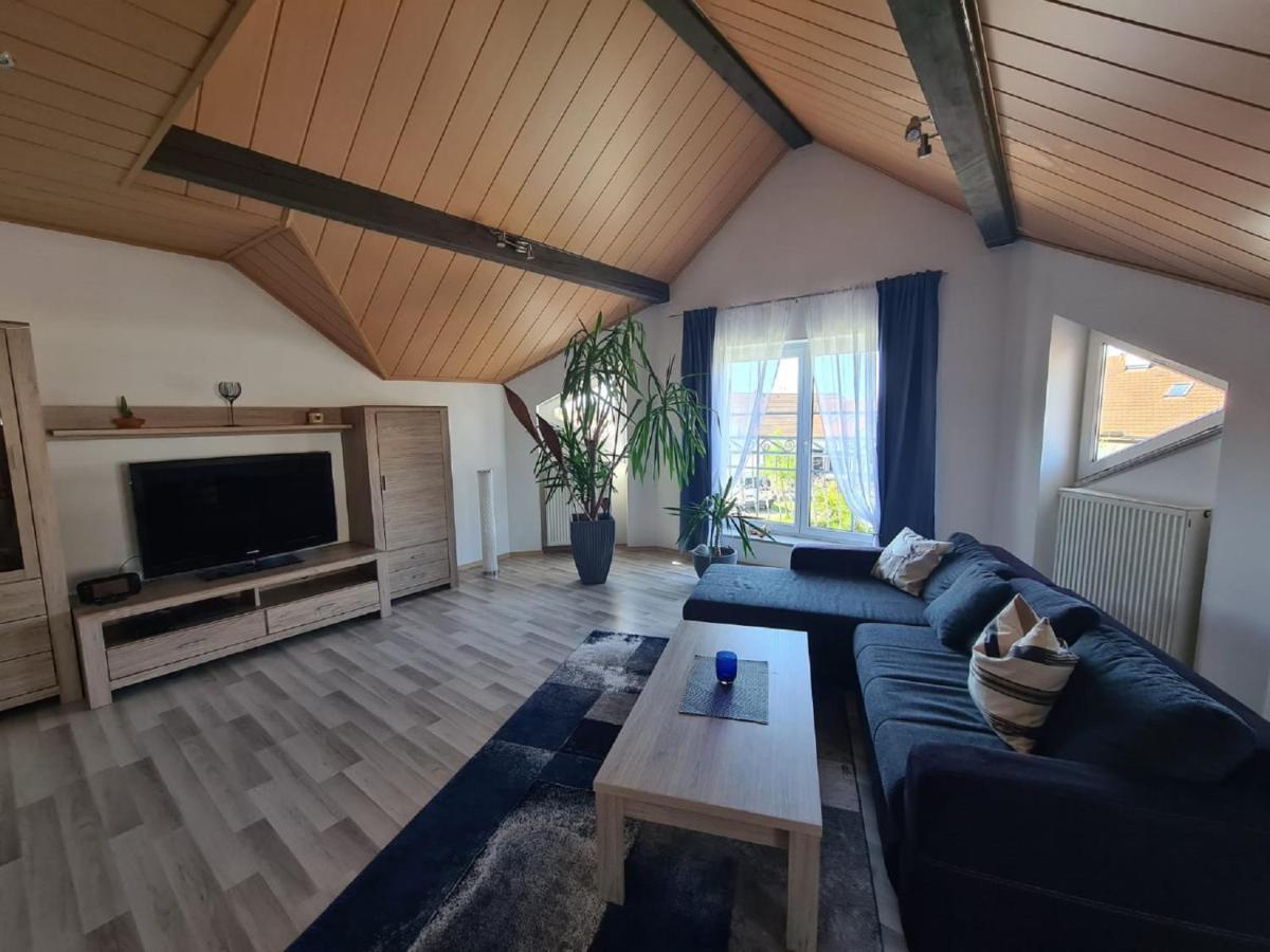 Ferienwohnung Toni Mit Balkon Und Garten Pemfling ภายนอก รูปภาพ