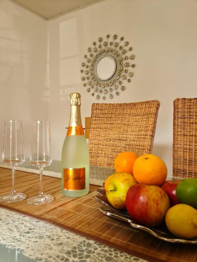 Ferienwohnung Toni Mit Balkon Und Garten Pemfling ภายนอก รูปภาพ